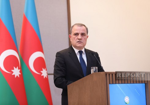 Ceyhun Bayramov: Suriyaya ilk kömək əlini Türkiyə uzadıb, Azərbaycan da bu prosesə dəstəyini göstərib