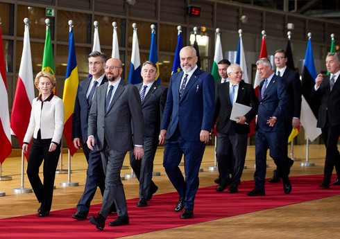 Aİ Azərbaycanı Avropa Siyasi Birliyi liderlərinin toplantısına dəvət edib