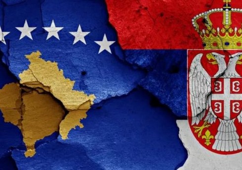 ABŞ Belqrad və Priştinanı dərhal gərginliyi azaltmağa çağırıb ABŞ Belqrad və Priştinanı dərhal gərginliyi azaltmağa çağırıb