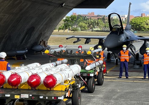 ABŞ Tayvana 1,1 milyard dollarlıq silah satacaq