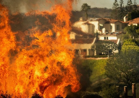 ABŞ vitse-prezidentinin iqamətgahı yanğınlar səbəbindən təxliyə zonasına daxil edilib