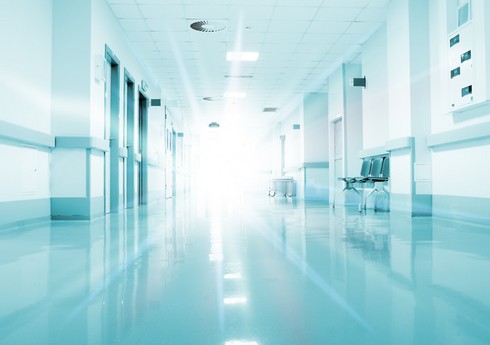 ABŞ yığmasının futbolçusu İranla oyundan sonra xəstəxanaya aparılıb