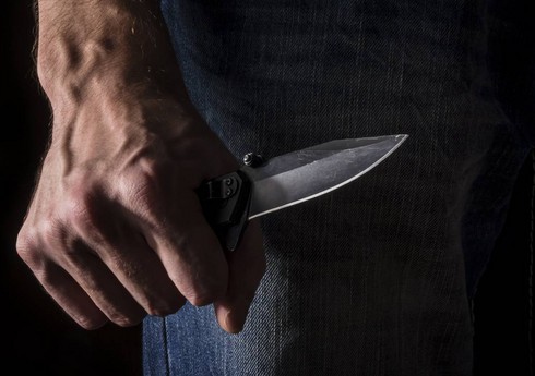 Abşeronda kəsici alətlə xəsarətlər yetirilən 4 nəfərdən biri ölüb - YENİLƏNİB