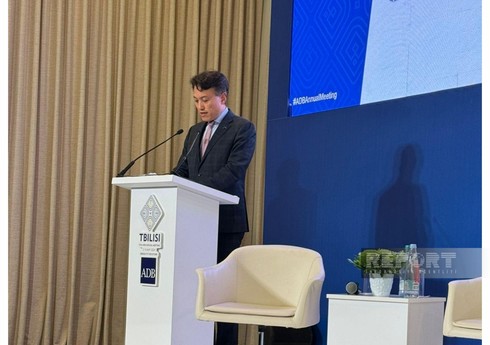 ADB Baş direktoru: “İqlim məqsədlərinə nail olmaq üçün maliyyələşdirmənin genişləndirilməsi zəruridir”