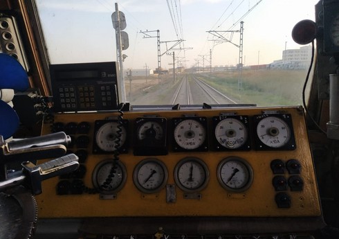 ADY: Qatarların qrafikində kənaraçıxmalar müşahidə oluna bilər