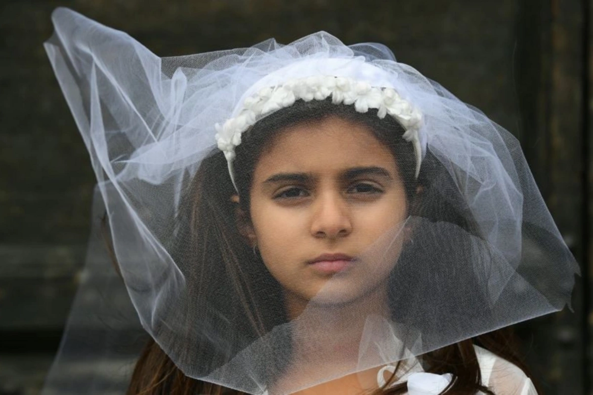 Ağcabədidə 13 yaşında ana olduğu deyilən qız ailəsinə TƏHVİL VERİLDİ