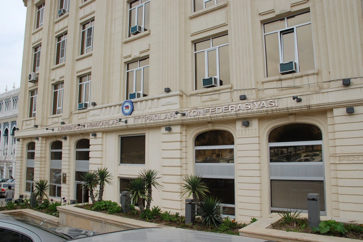 AHİK yollayışların dəyərinin neçə faizini qurumun və vətəndaşın ödədiyini açıqlayıb