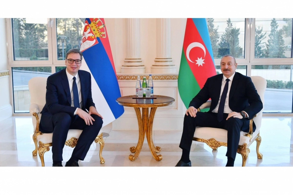 Aleksandar Vuçiç İlham Əliyevə zəng edib