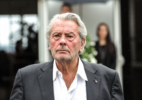 Alen Delon vəfat edib