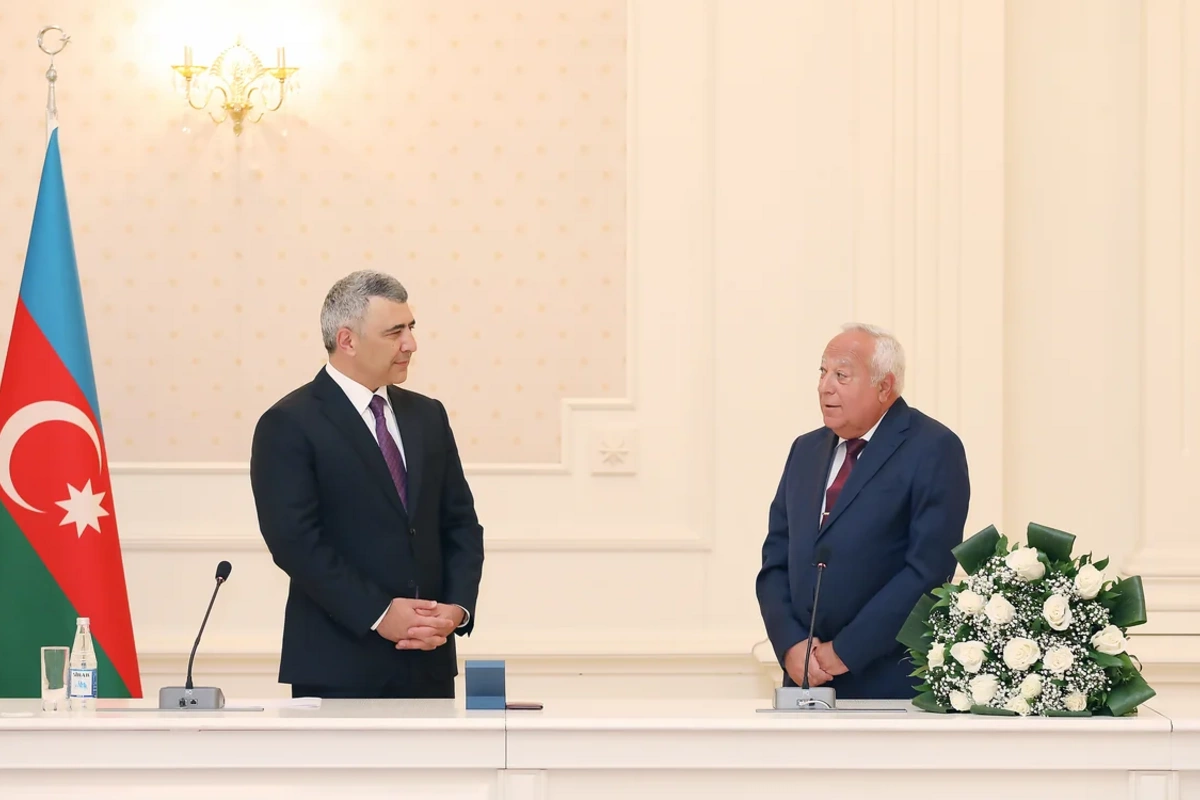 Ali Məhkəmənin hakimi təqaüdə göndərildi