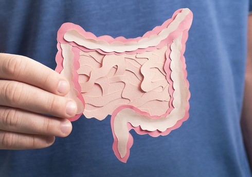 Alimlər: Diş əti xəstəliyi yüksək bağırsaq xərçəngi riski ilə əlaqəlidir