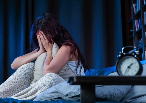 Alimlər yuxusuzluqla demensiya arasında əlaqə aşkar ediblər