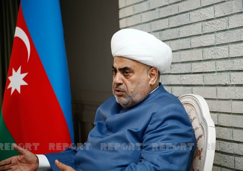 Allahşükür Paşazadə Hindistana gedir