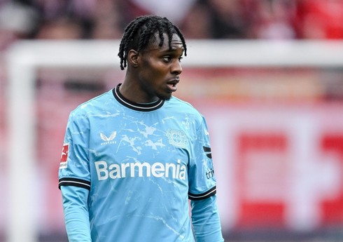 Almaniya klubunun futbolçusu 