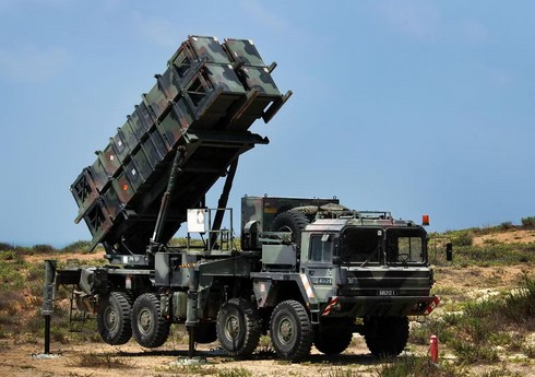 Almaniya Polşa və Slovakiya ilə sərhədlərindən “Patriot” sistemlərini çıxarmağı planlaşdırır