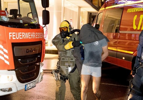 Almaniyada terror aktı törətmək istəyən iranlılar saxlanılıb