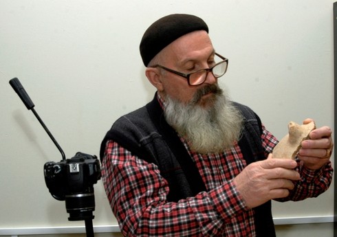 AMEA-nın professoru Tufan Axundov vəfat edib