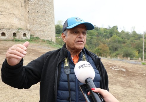 Amerikalı səyyah: “Azad edilmiş ərazilərdə infrastrukturun bərpasının sürəti heyranedicidir”