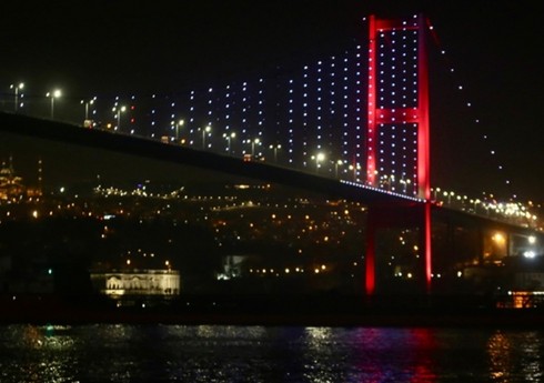 Çanaqqala boğazında gəmilərin hərəkəti dayandırılıb