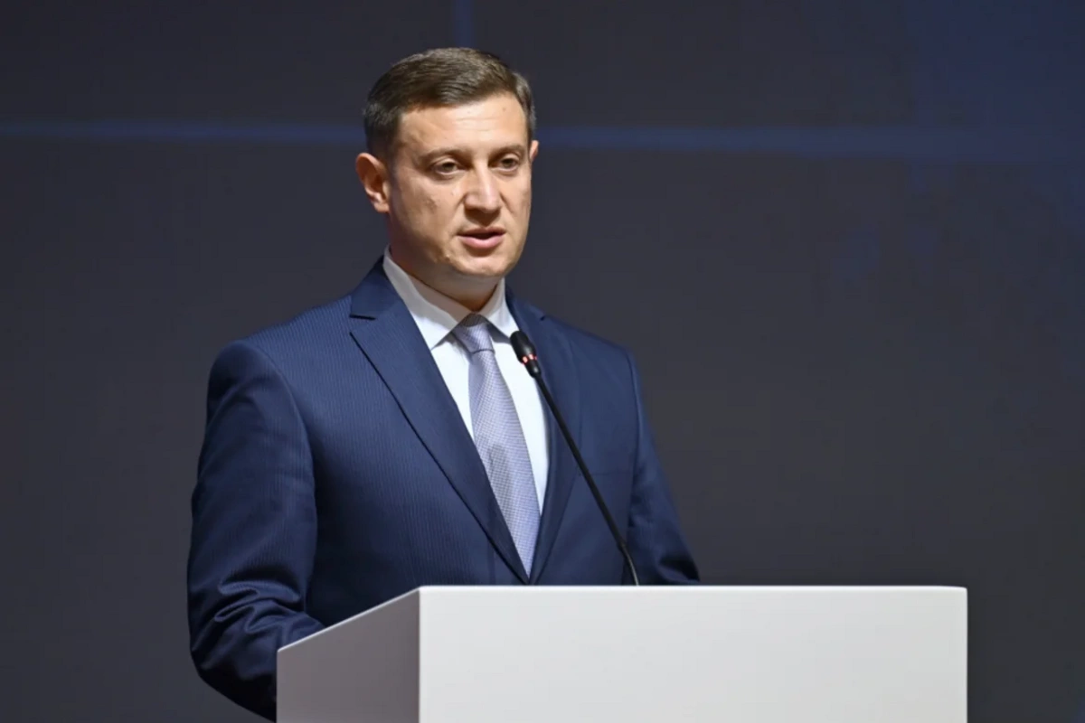 Anar İsrafilov vəzifədən getdi Anar İsrafilov vəzifədən getdi