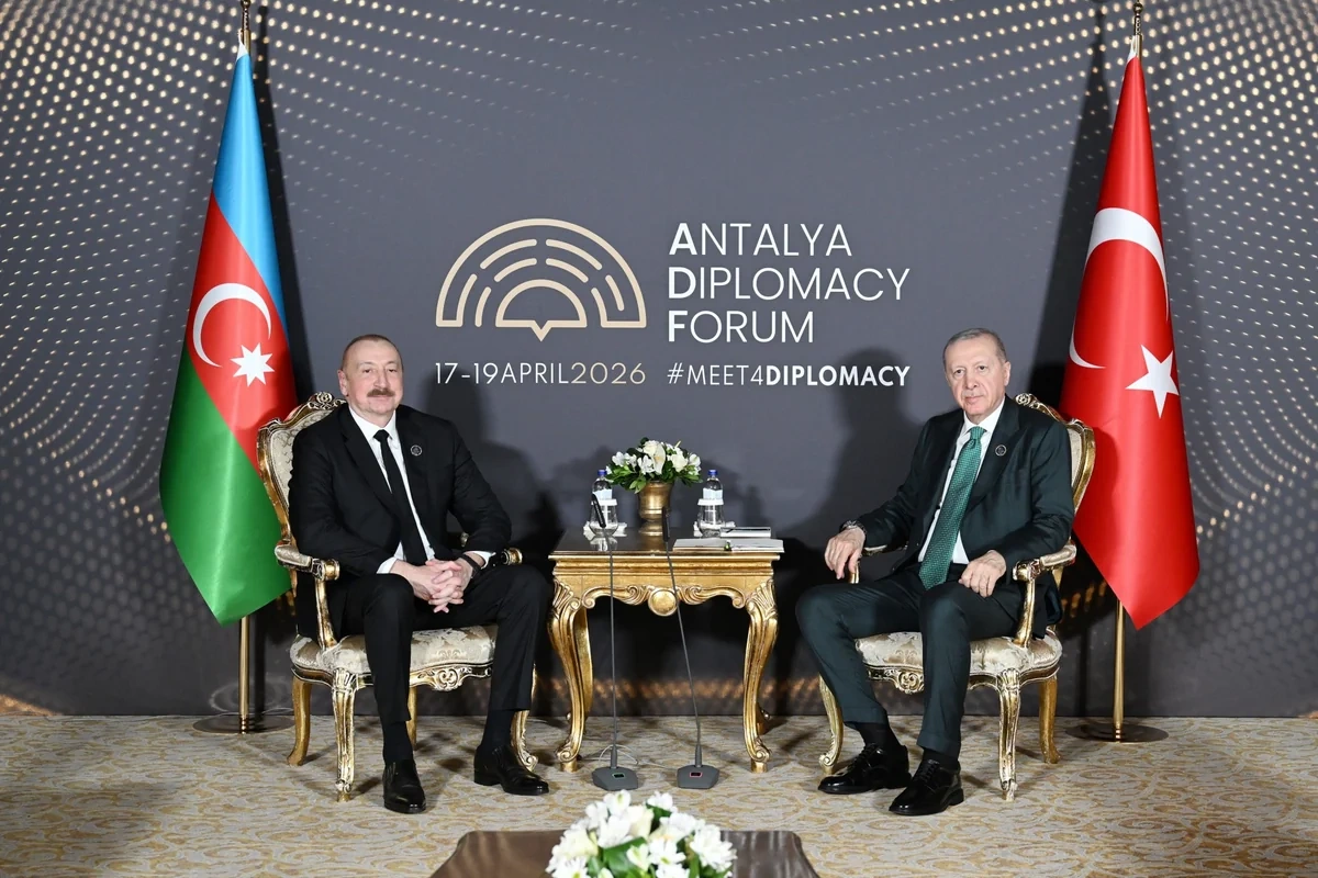 Antalyada İlham Əliyevlə Rəcəb Tayyib Ərdoğanın görüşü keçirilib