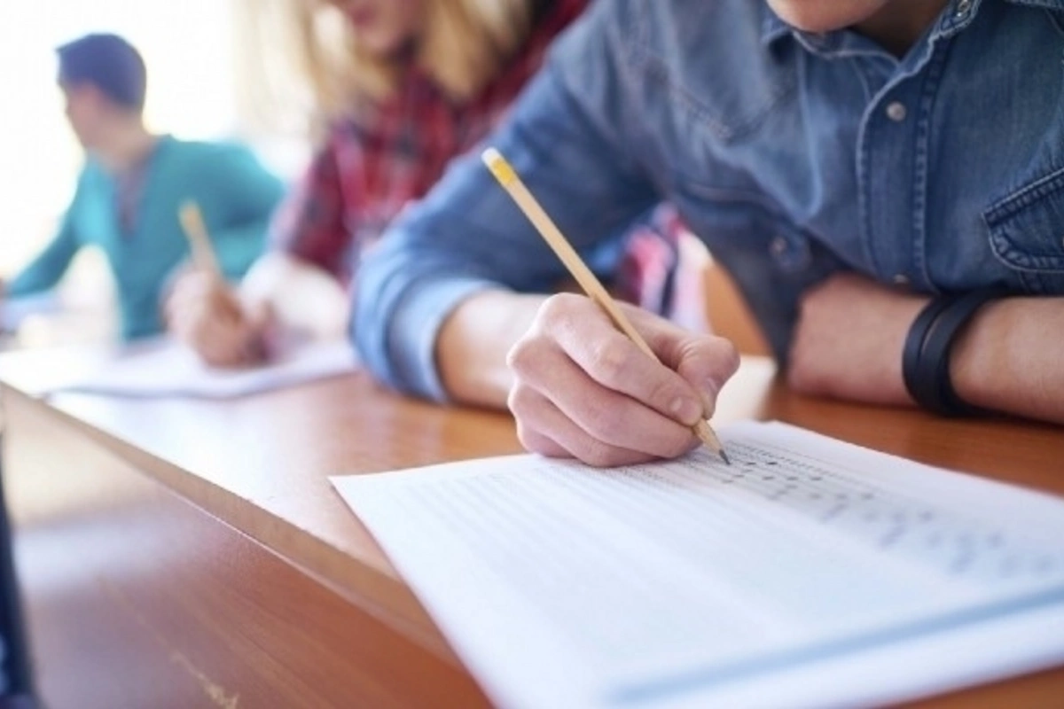 Aprelin beşində imtahan verəcək şagirdlərin NƏZƏRİNƏ - DİM AÇIQLAMA YAYDI