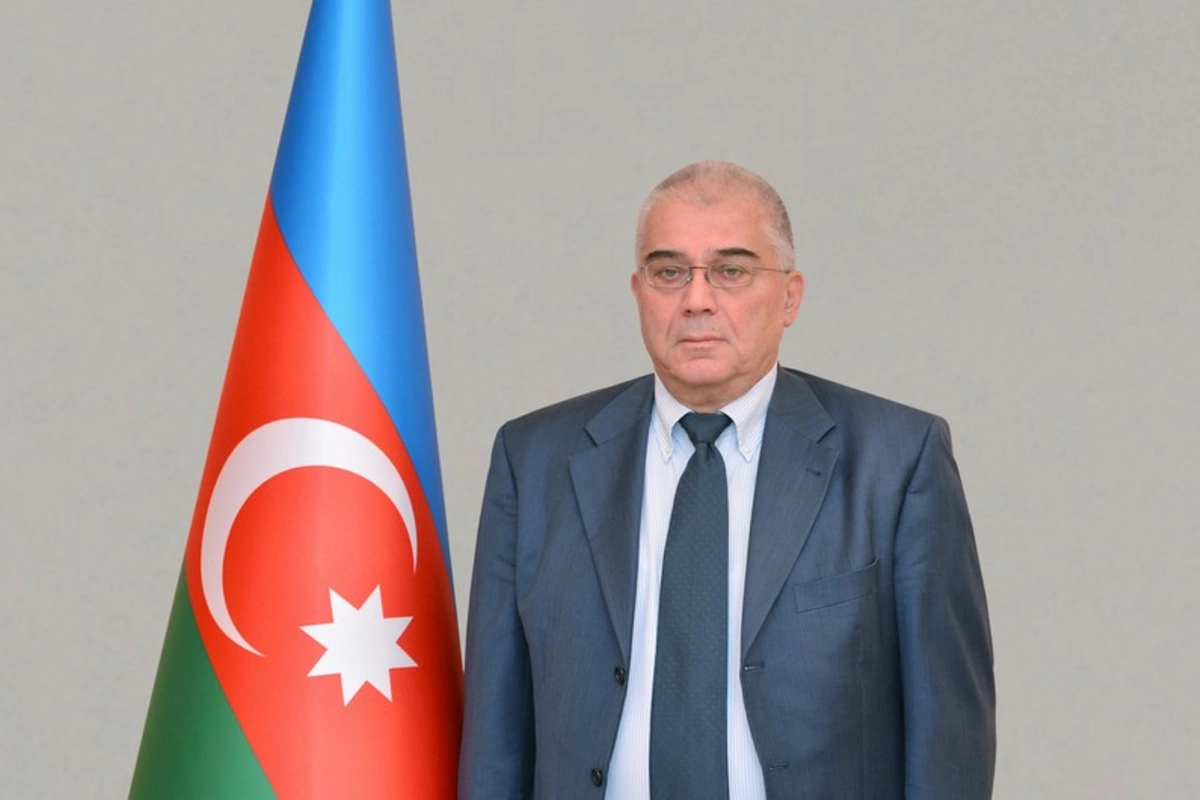 Araz Əzimov: 