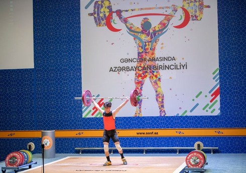 Ağırlıqqaldırma üzrə Azərbaycan birinciliyində növbəti qaliblər bəlli olub
