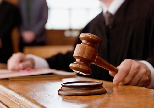 Arvadını baltalamaqda təqsirləndirilən şəxsə hökm oxunub