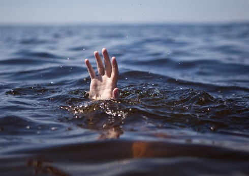 Astarada batma təhlükəsi ilə üzləşən qadın xilas edilib