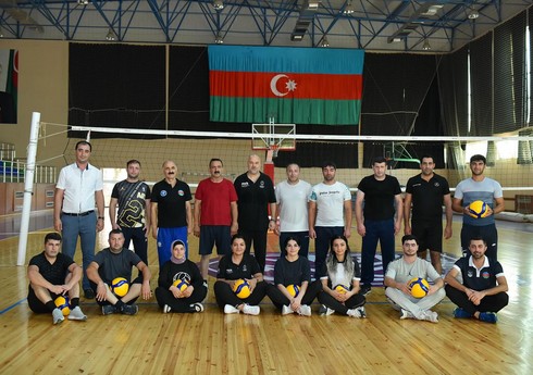 AVF-nin məşqçi-müəllimlər üçün təşkil etdiyi növbəti kurs başa çatıb