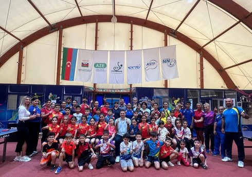 Avropa Stolüstü Tennis Birliyinin icraçı prezidenti Sumqayıtda idmançılarla görüşüb Avropa Stolüstü Tennis Birliyinin icraçı prezidenti Sumqayıtda idmançılarla görüşüb