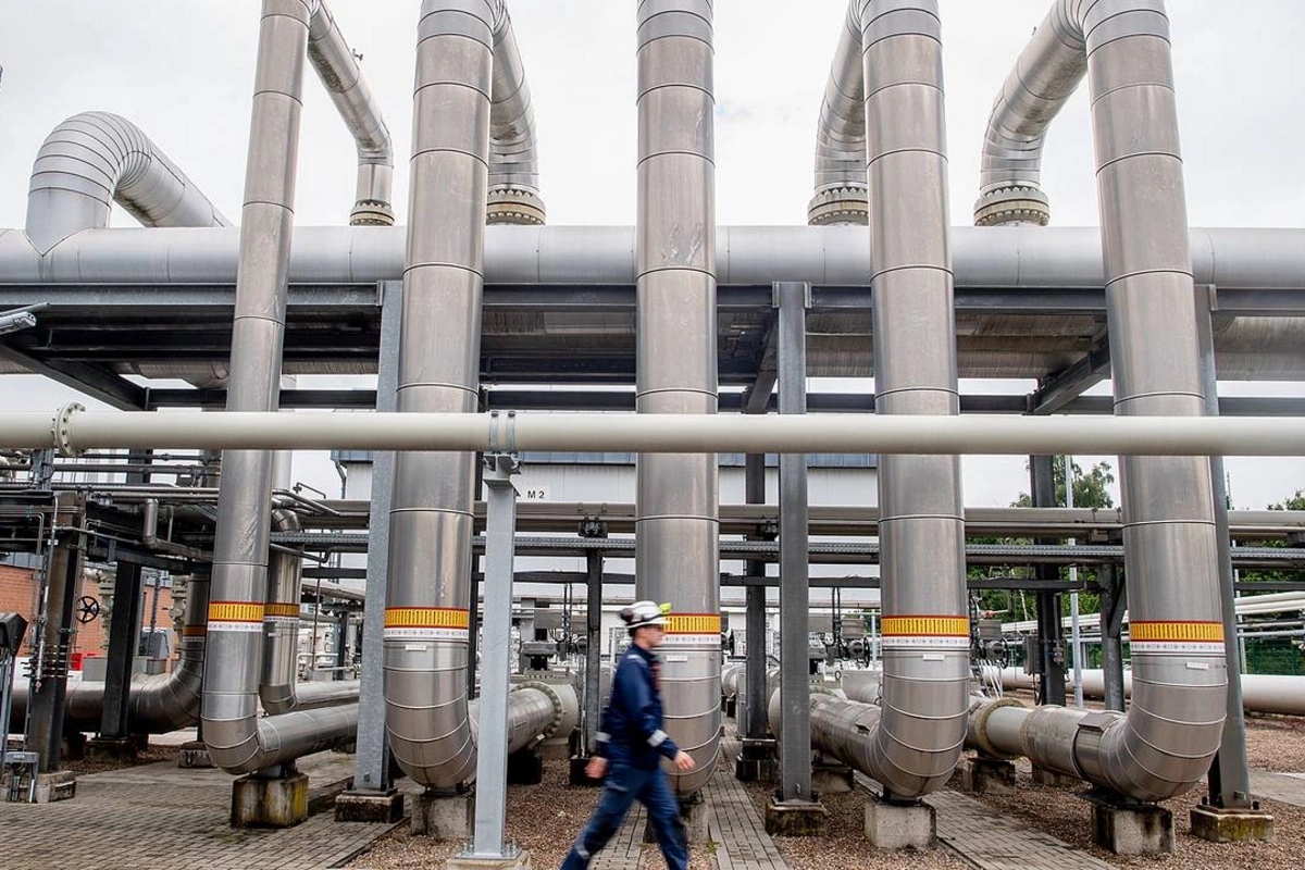 Avropada benzinin qiyməti rekord həddə yüksəlib