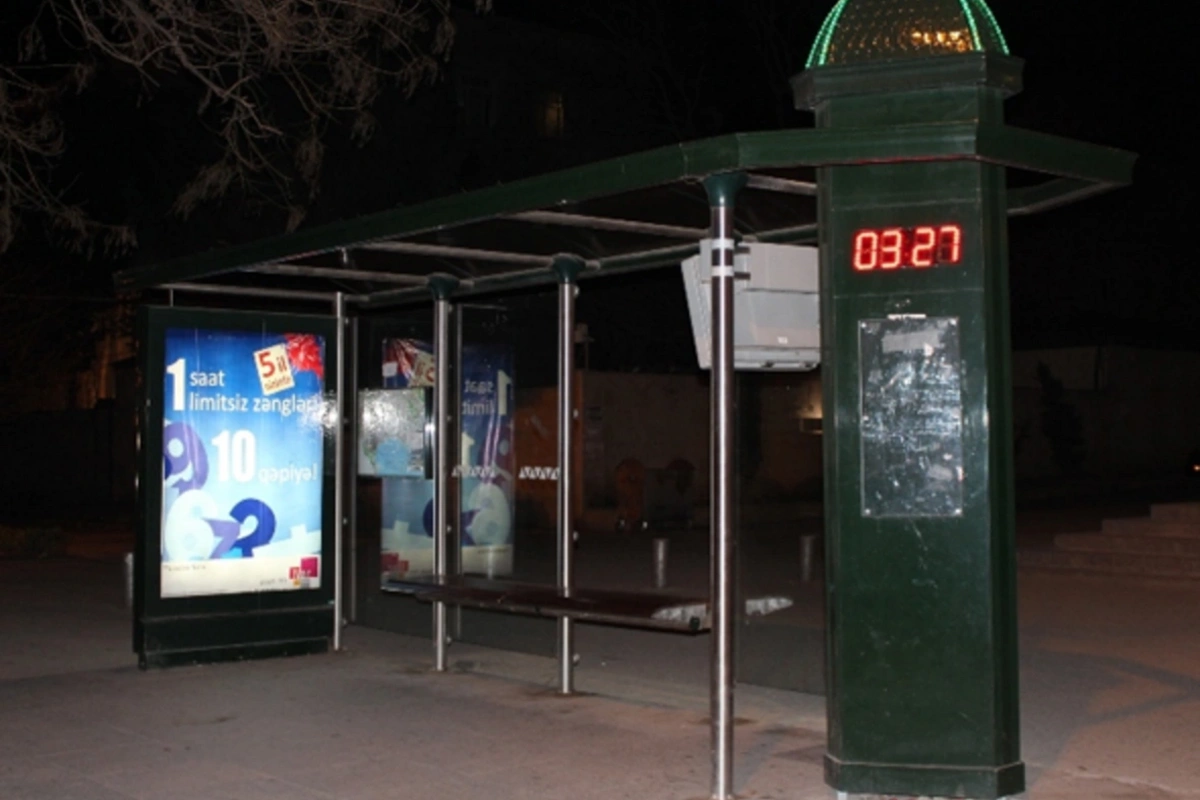 Avtobus dayanacağında mübahisə qanla bitdi: 16 yaşlı yeniyetmə HƏBS EDİLDİ