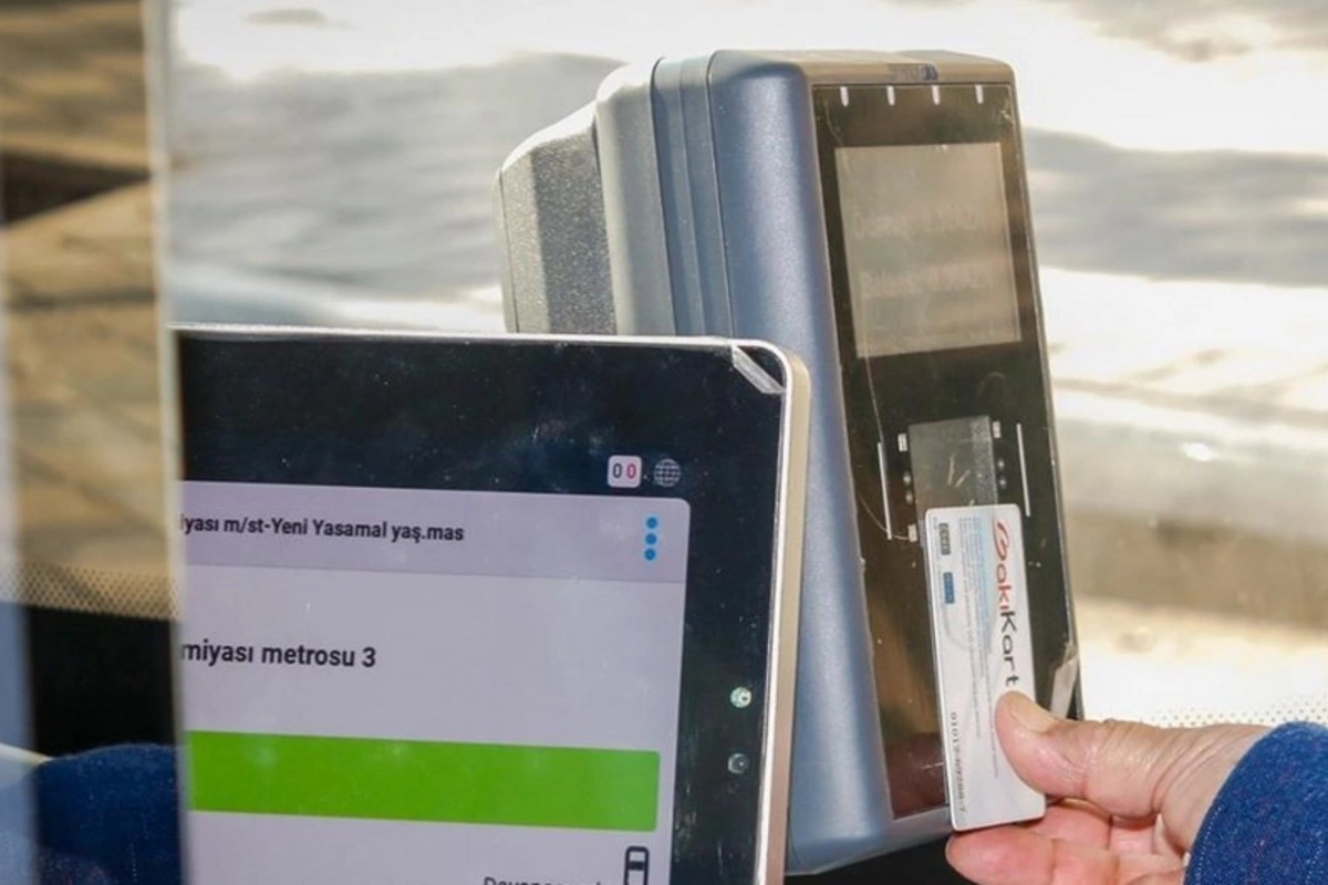 AYNA: Bakıda metro və avtobuslarda onlayn ödəniş problemİ aradan qaldırılıb