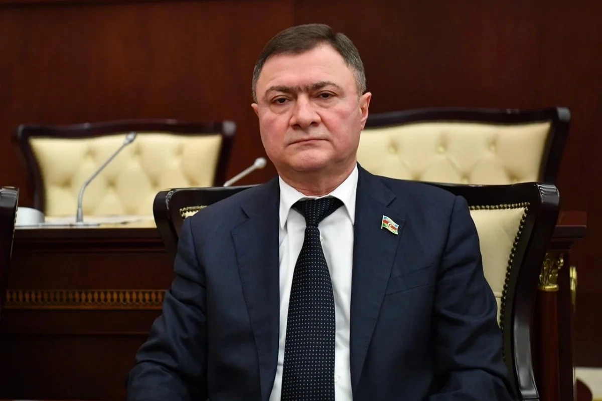 Azər Kərimli: Jülyen Odul Fransada 9 milyon müsəlmanın yaşadığını unudub