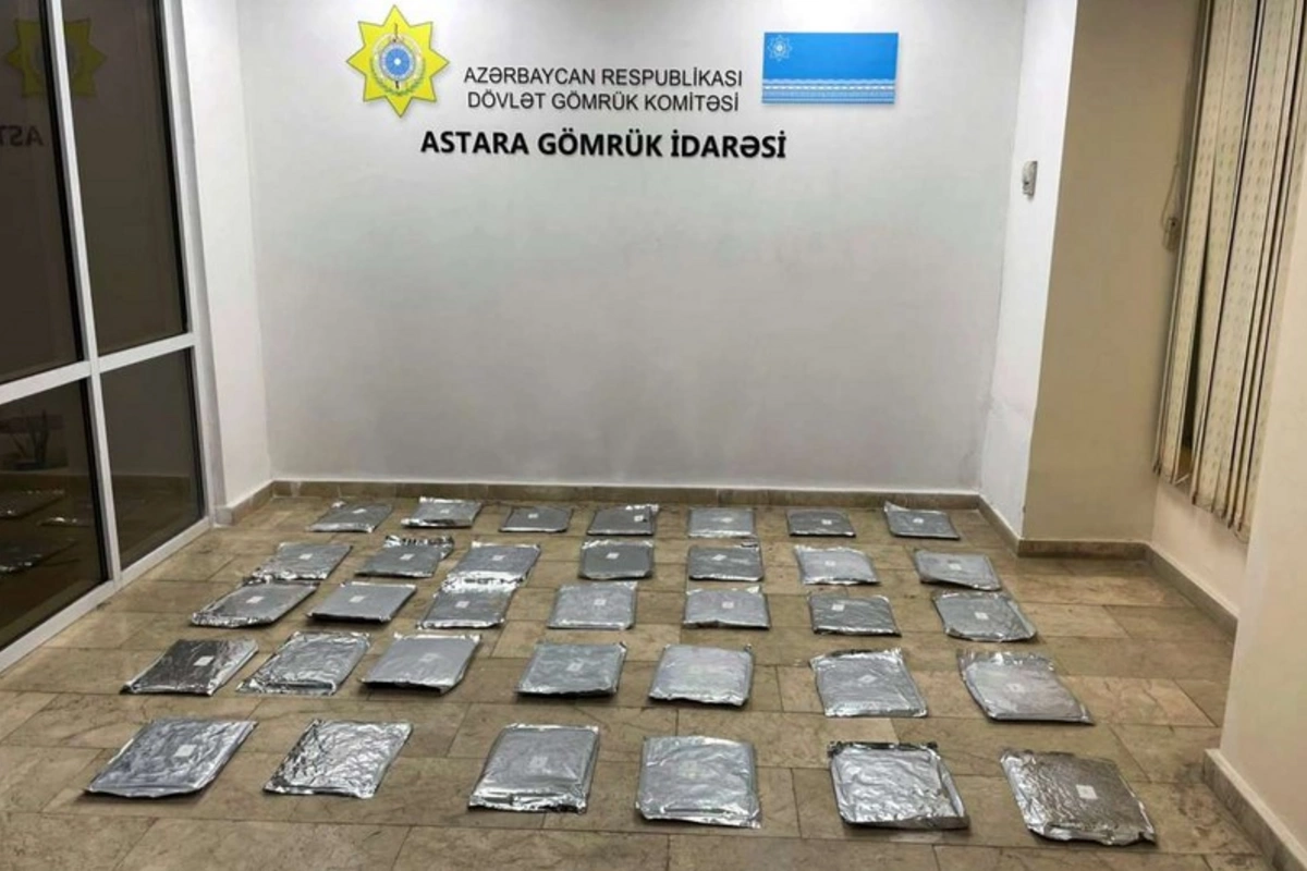 Azərbaycan gömrükçüləri 30 kiloqramdan artıq narkotik vasitə aşkar ediblər Azərbaycan gömrükçüləri 30 kiloqramdan artıq narkotik vasitə aşkar ediblər