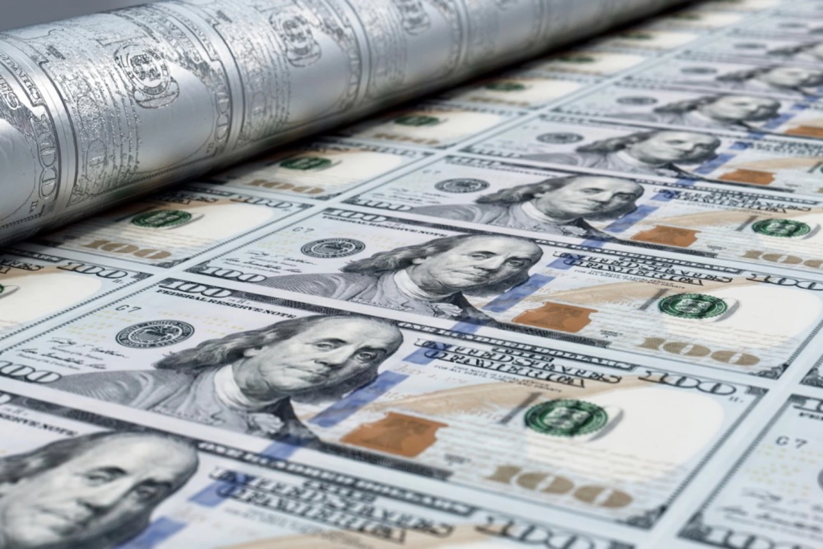 Azərbaycan Mərkəzi Bankının valyuta ehtiyatları mayda 2 % artıb