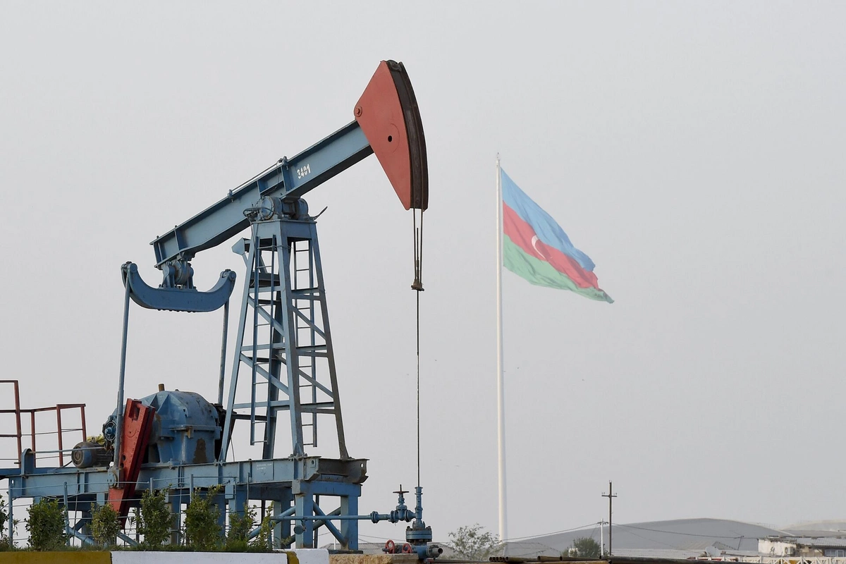 Azərbaycan nefti UCUZLAŞIB