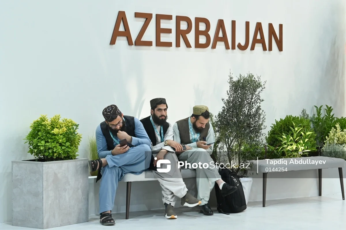 Azərbaycan pavilyonunda turistlərin marağına nələr səbəb olur? Azərbaycan pavilyonunda turistlərin marağına nələr səbəb olur?