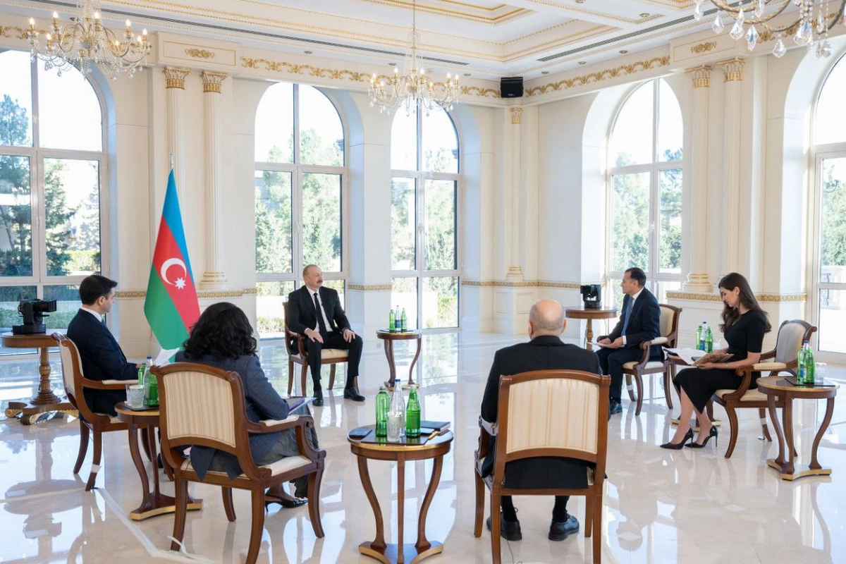 Azərbaycan Prezidenti: Biz Çin ilə müştərək müəssisələrin yaradılması üzərində işləyirik və bu sahədə işlər artıq başlayıb