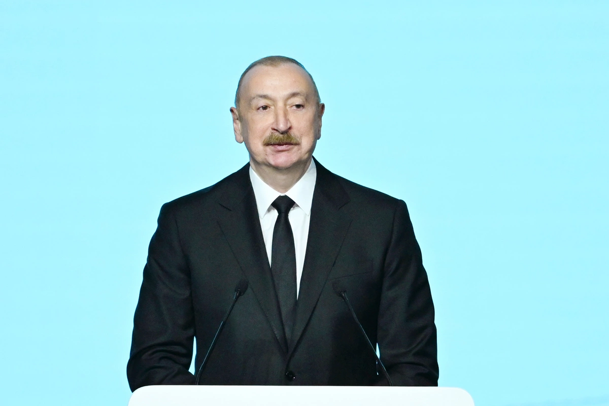 Azərbaycan Prezidenti qonaqlara 