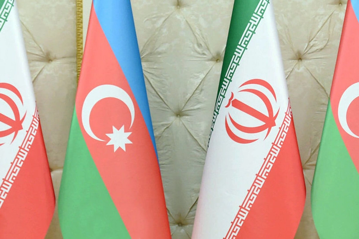 Azərbaycan və İran arasında tranzit əməkdaşlığının inkişaf etdirilməsi araşdırılıb Azərbaycan və İran arasında tranzit əməkdaşlığının inkişaf etdirilməsi araşdırılıb