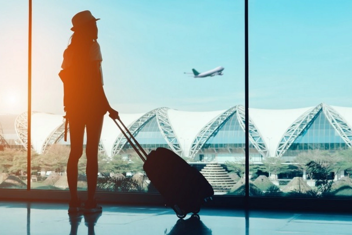 Azərbaycana Yaxın Şərqdən turist axını iyunda 32 % azalıb