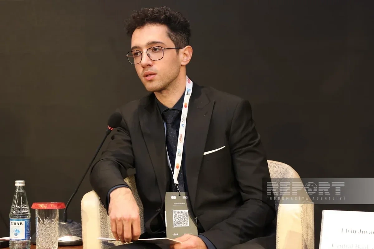 Azərbaycanda bank kartının üçüncü şəxsə verilməsinə görə məsuliyyət tətbiq oluna bilər Azərbaycanda bank kartının üçüncü şəxsə verilməsinə görə məsuliyyət tətbiq oluna bilər