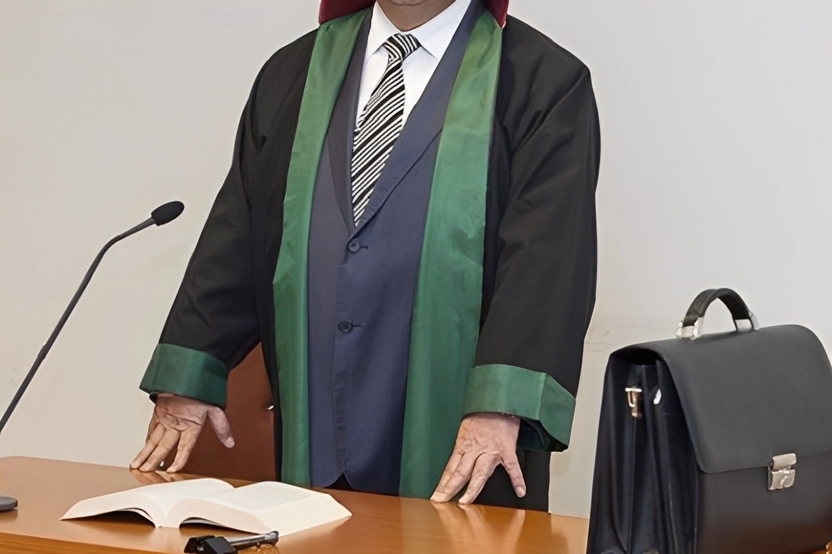Azərbaycanda hüquqşünas qəfil öldü