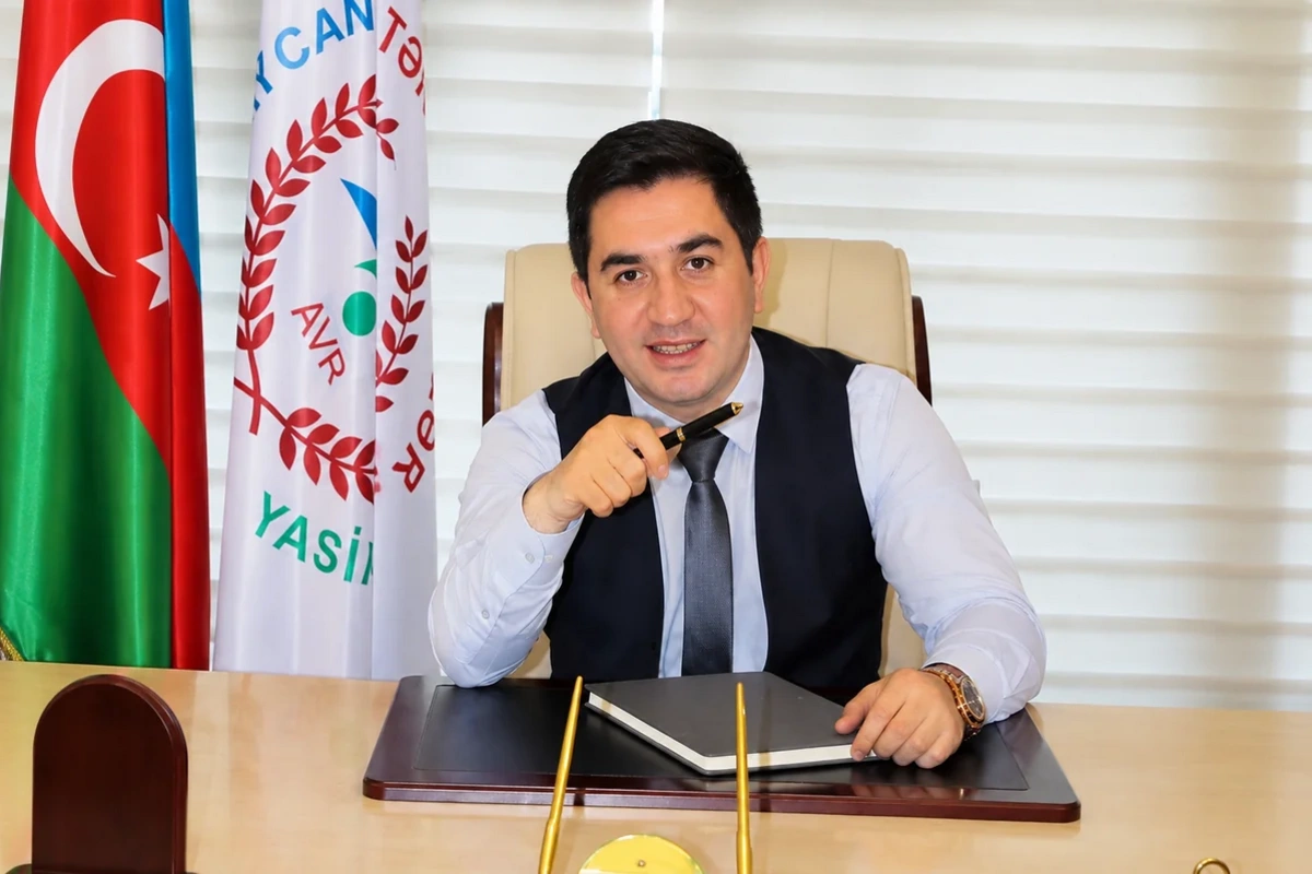 Azərbaycanda ictimai birliyin sədri və məsul əməkdaşı həbs edildilər
