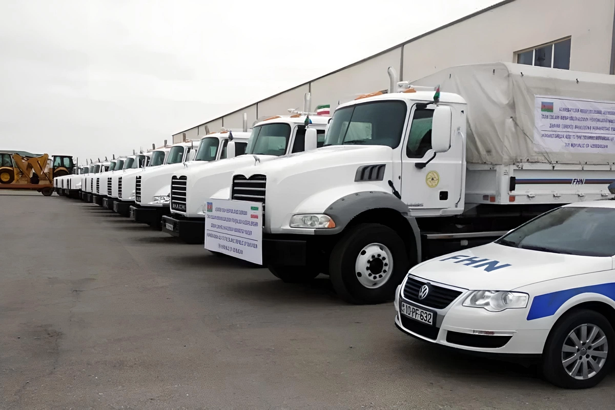 Azərbaycandan İrana göndərilən humanitar yardım dövlət sərhəd buraxılış məntəqəsindən keçib