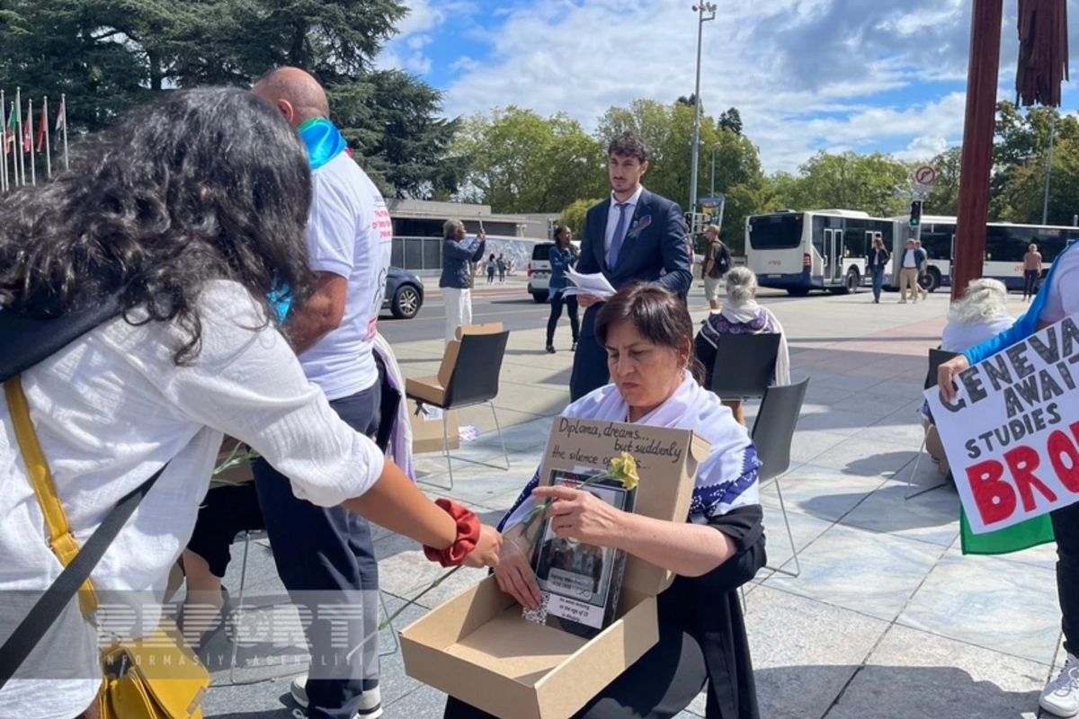 Azərbaycanlı itkinlərin ailələrinin aksiyası Cenevrə sakinlərinin və qonaqların diqqətini çəkib