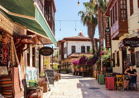 Azərbaycan Antalyada ən çox şirkət yaradan ölkələr sırasında yer alıb